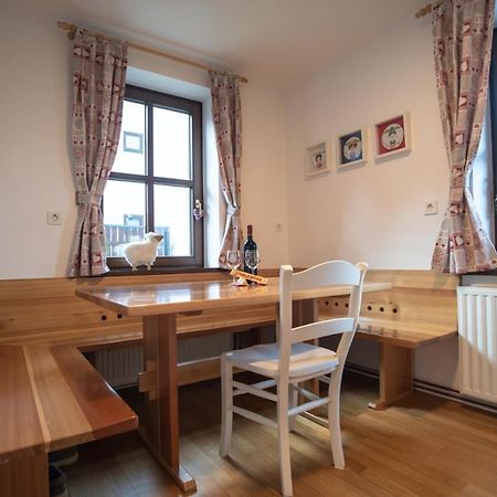 Pritlicni Apartma Hribovc Z Atrijem Kranjska Gora Kültér fotó