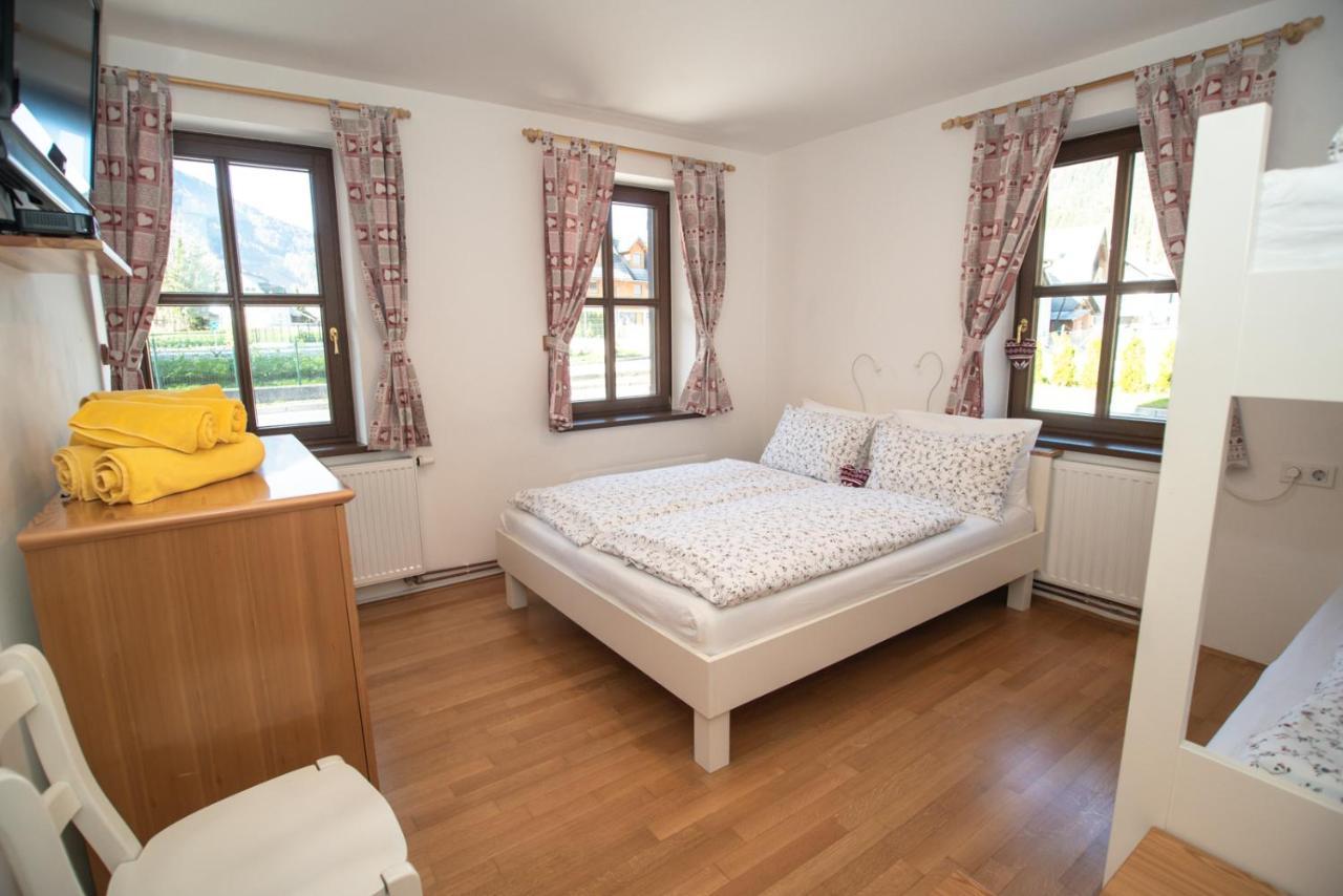 Pritlicni Apartma Hribovc Z Atrijem Kranjska Gora Kültér fotó